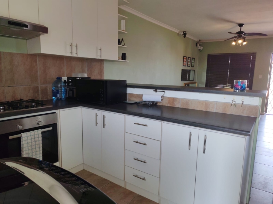 2 Bedroom Property for Sale in Hagley Western Cape